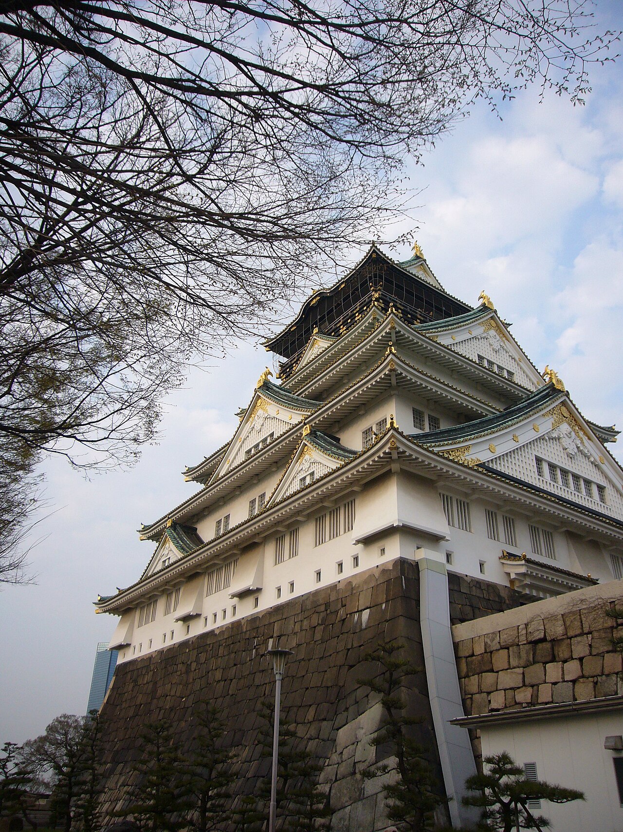 Osaka Castle main keep in Osaka